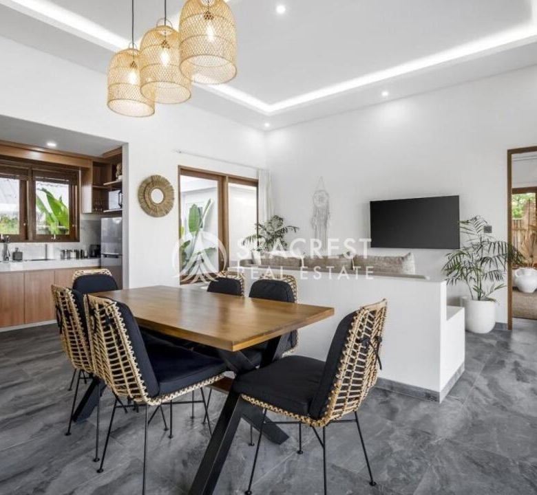 Exquisite 2-Bedroom Villa with Rice Field Views in Batuan, South Ubud