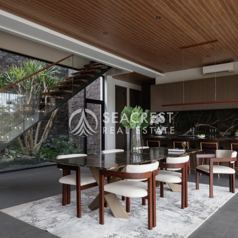 villa in canggu pererenan for sale