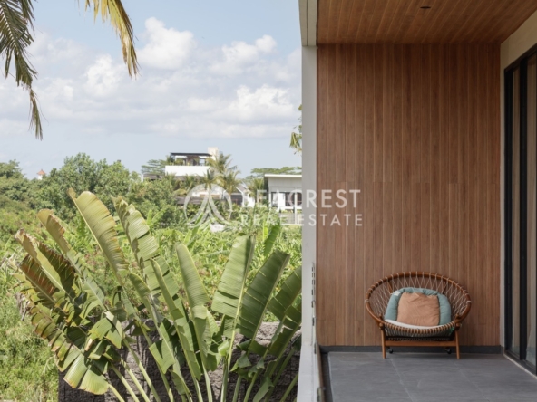 villa in canggu pererenan for sale