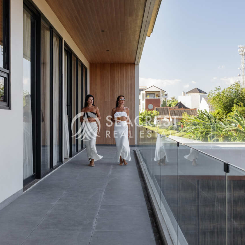villa in canggu pererenan for sale