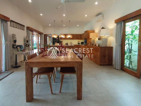 Family Villa in Peaceful Buduk (18)