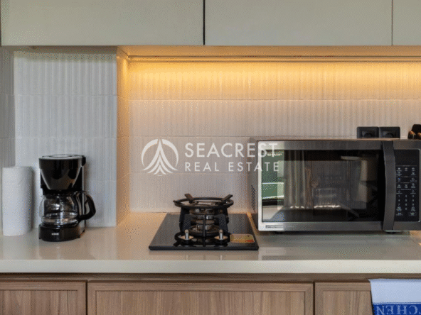 Modern Loft with Rice Field Views in Babakan (14)