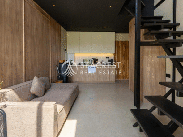 Modern Loft with Rice Field Views in Babakan (17)