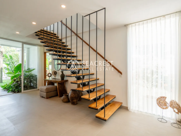 A long lease Villa with Strong Rental Appeal SPV538